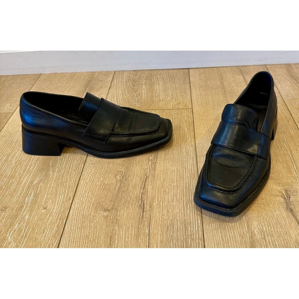 Vagabond Black Leather Square-Toe Penny Loafers with Low Heel